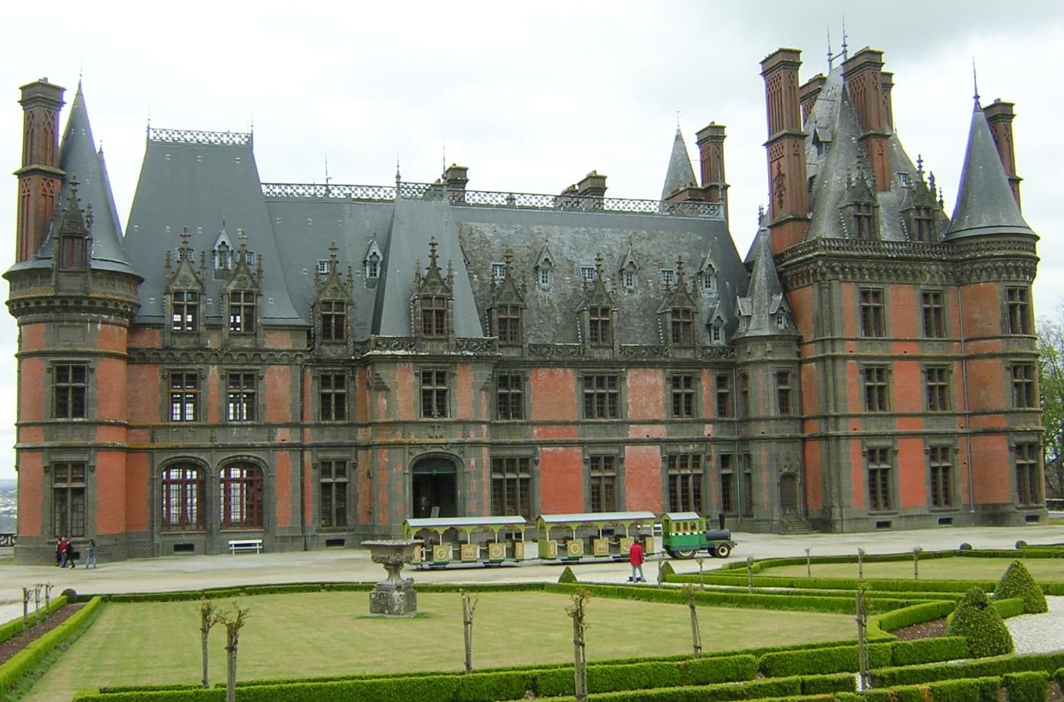 Château de Trévarez – parterres et pelouses